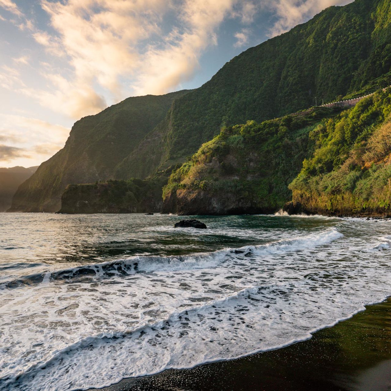 Salida y puesta del sol en Madeira