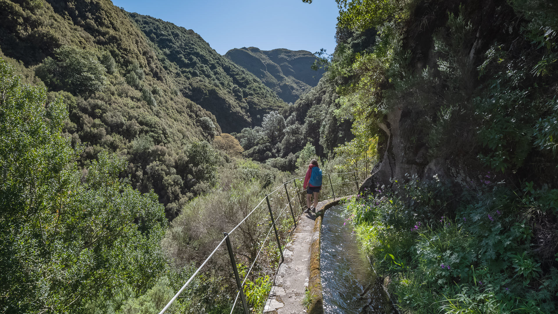 levada da rocha vermelha pr 28