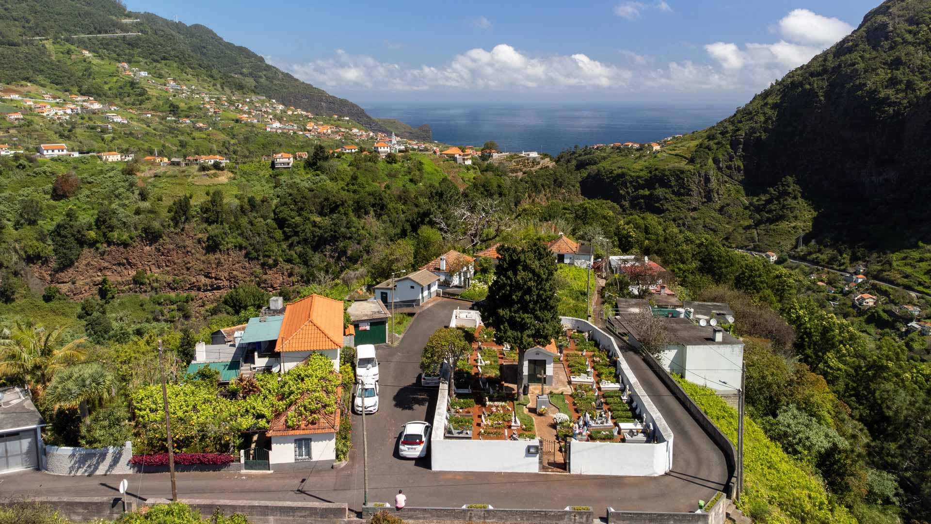 Lombo dos Palheiros viewpoint 2
