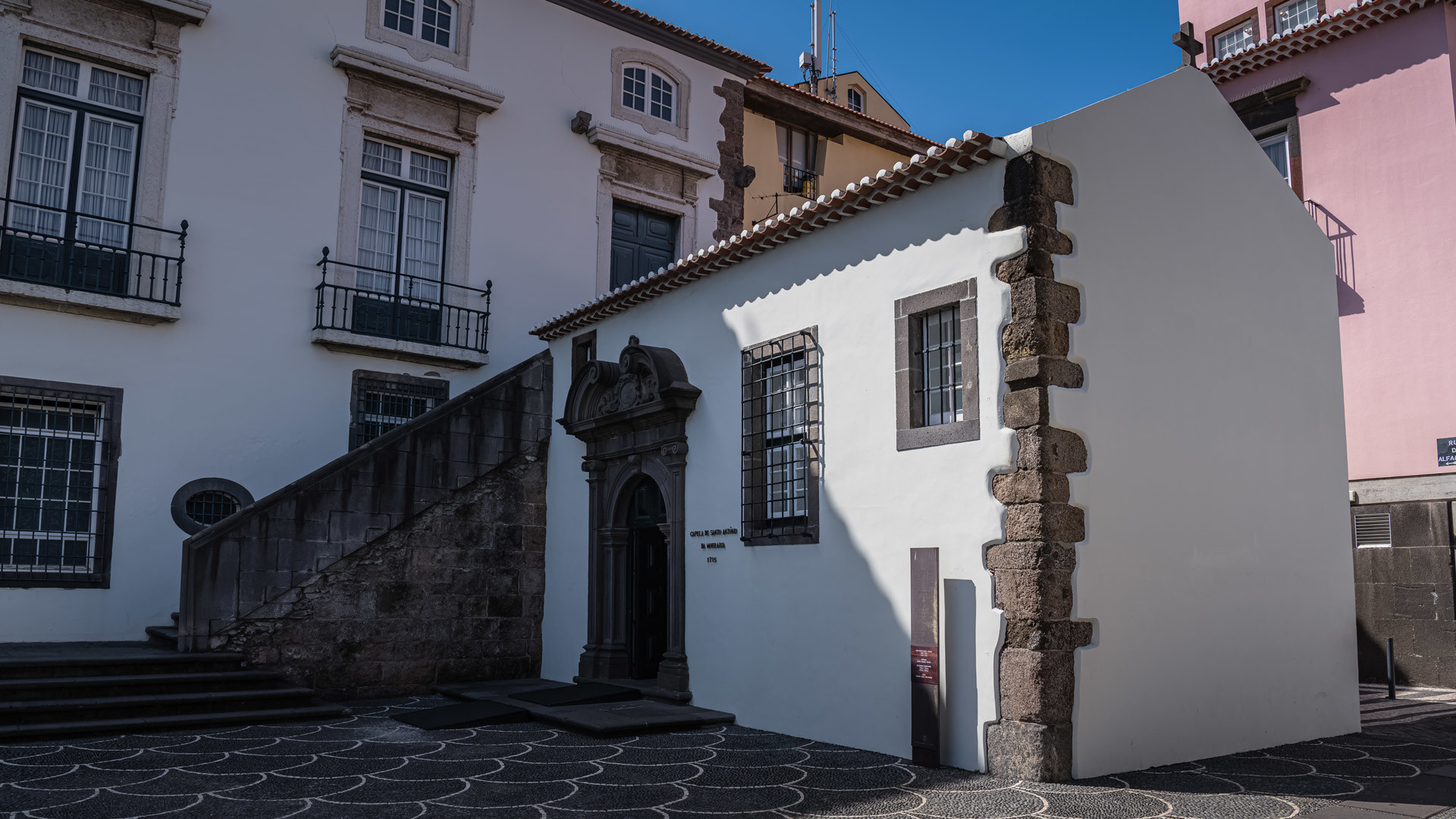 Santo António da Mouraria Chapel 6