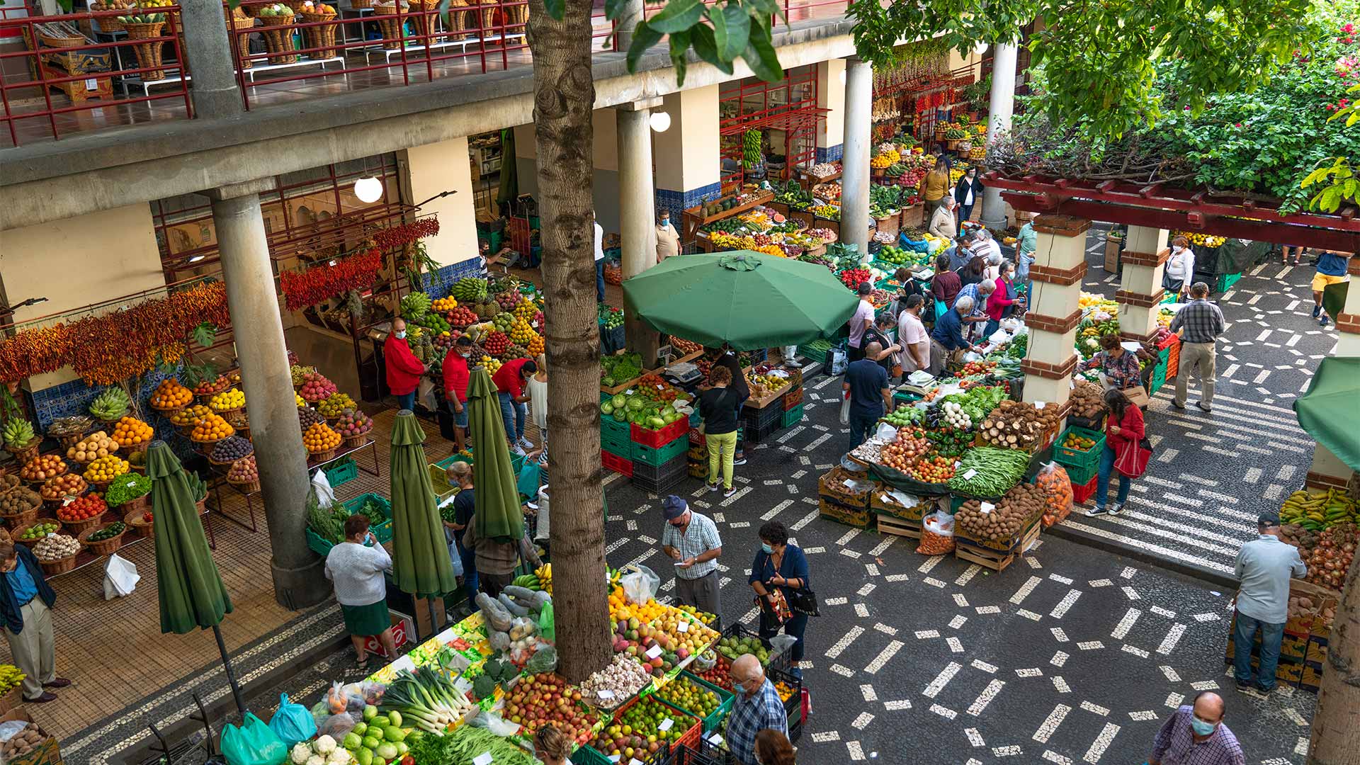 Mercado Dos Lavradores - Visit Madeira | Madeira Islands Tourism Board ...