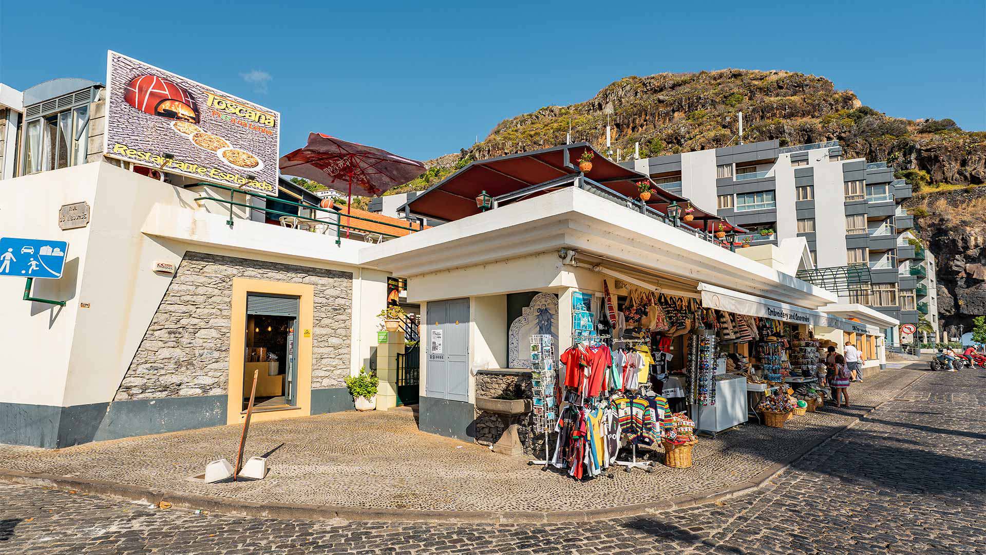 mercado da ribeira brava 5