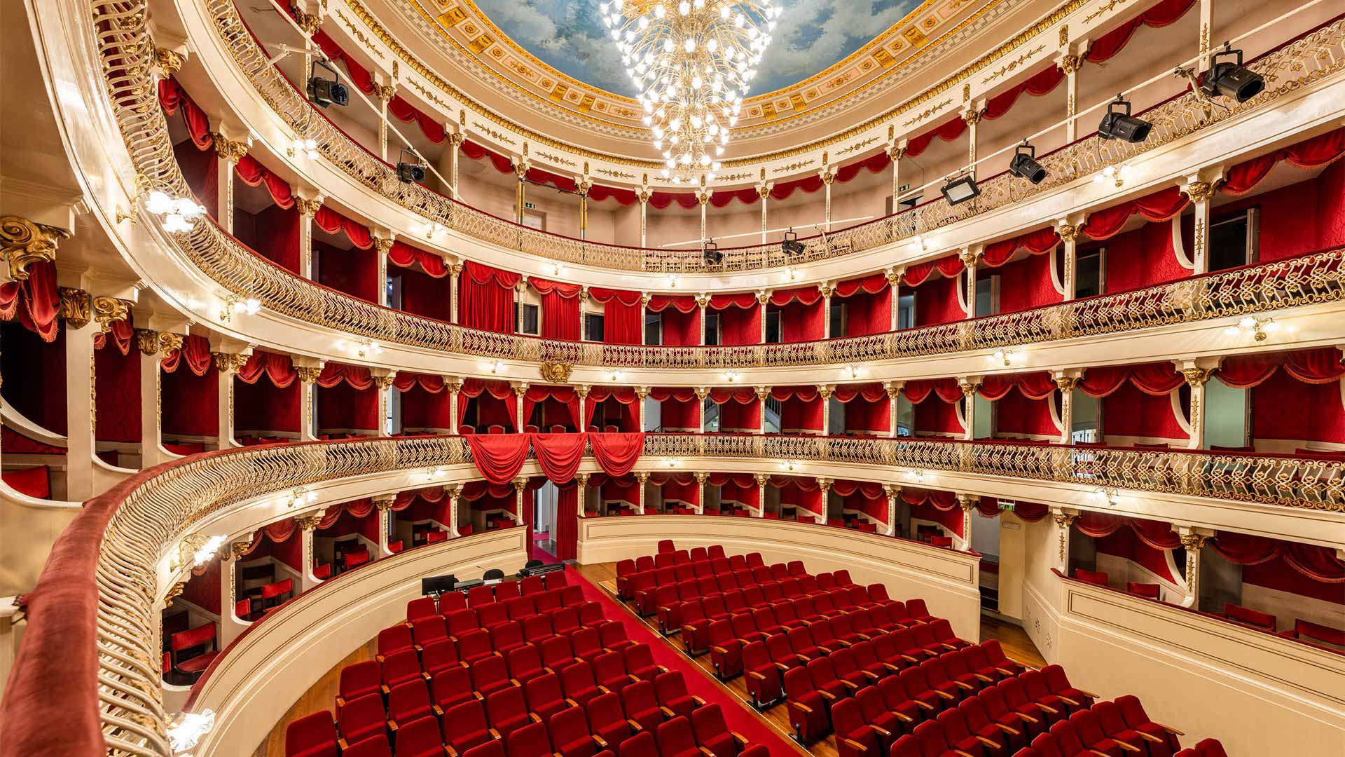 Teatro Municipal Baltazar Días 1