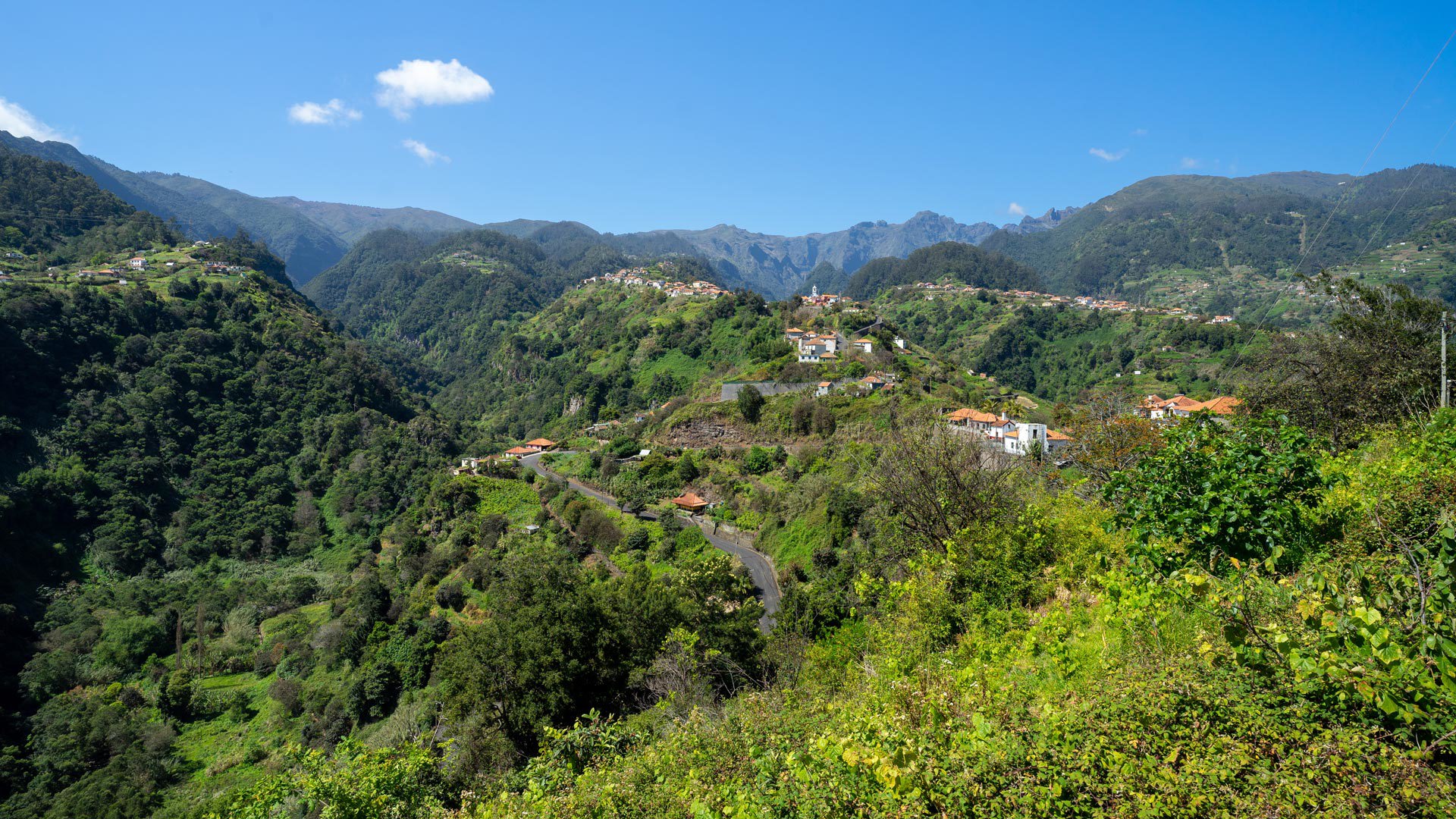 Lombo dos Palheiros viewpoint 4