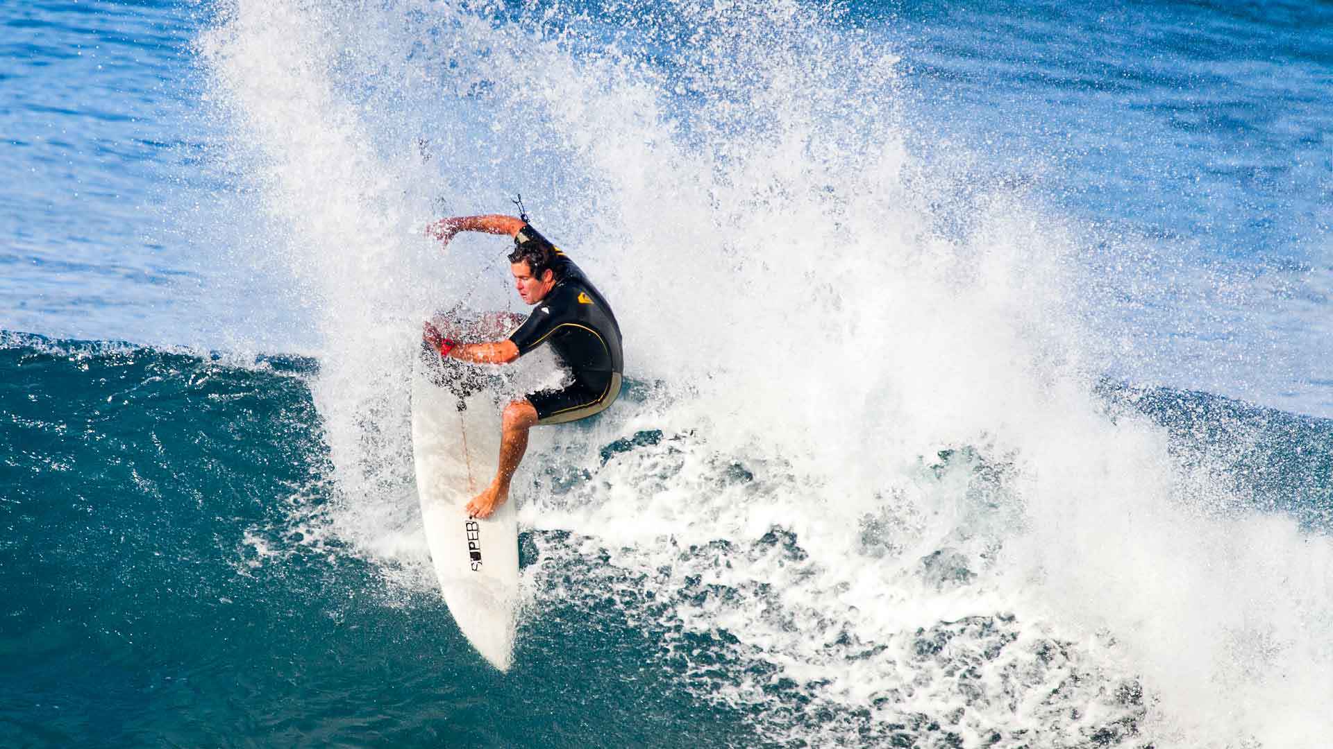 Surfen in Achadas da Cruz 1
